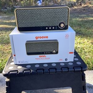 Onn medium Bluetooth speaker 20 watts